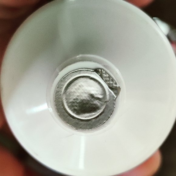 Dr Brandt Facial Cleanser - Picture 7 of 7